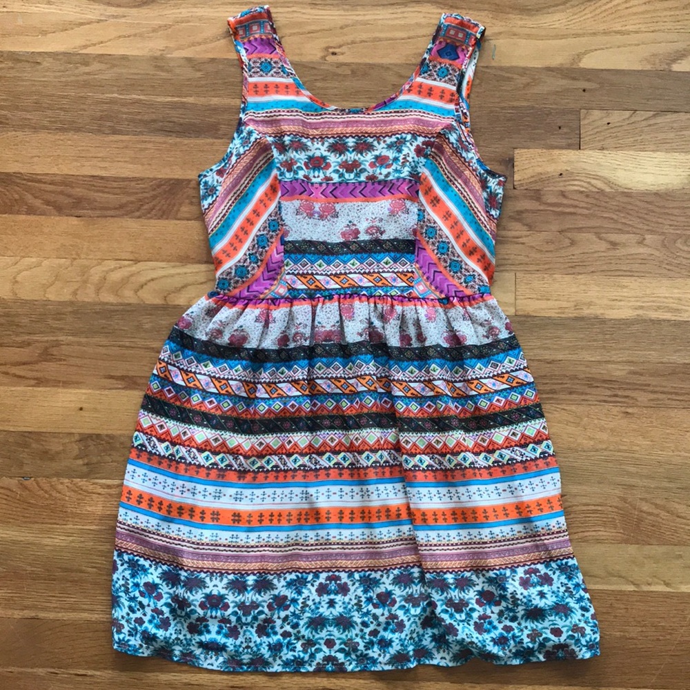 Girls American Rag CIE Pattern Dress Size M